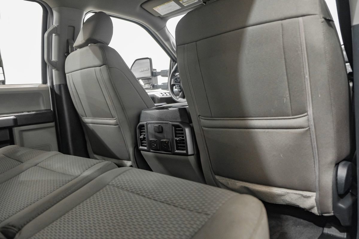 Used 2022 Ford F250 XLT w/ Black Appearance Package AWD/4WD image 35