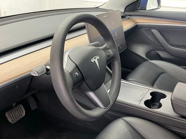 Used 2023 Tesla Model 3 Standard Range RWD image 17