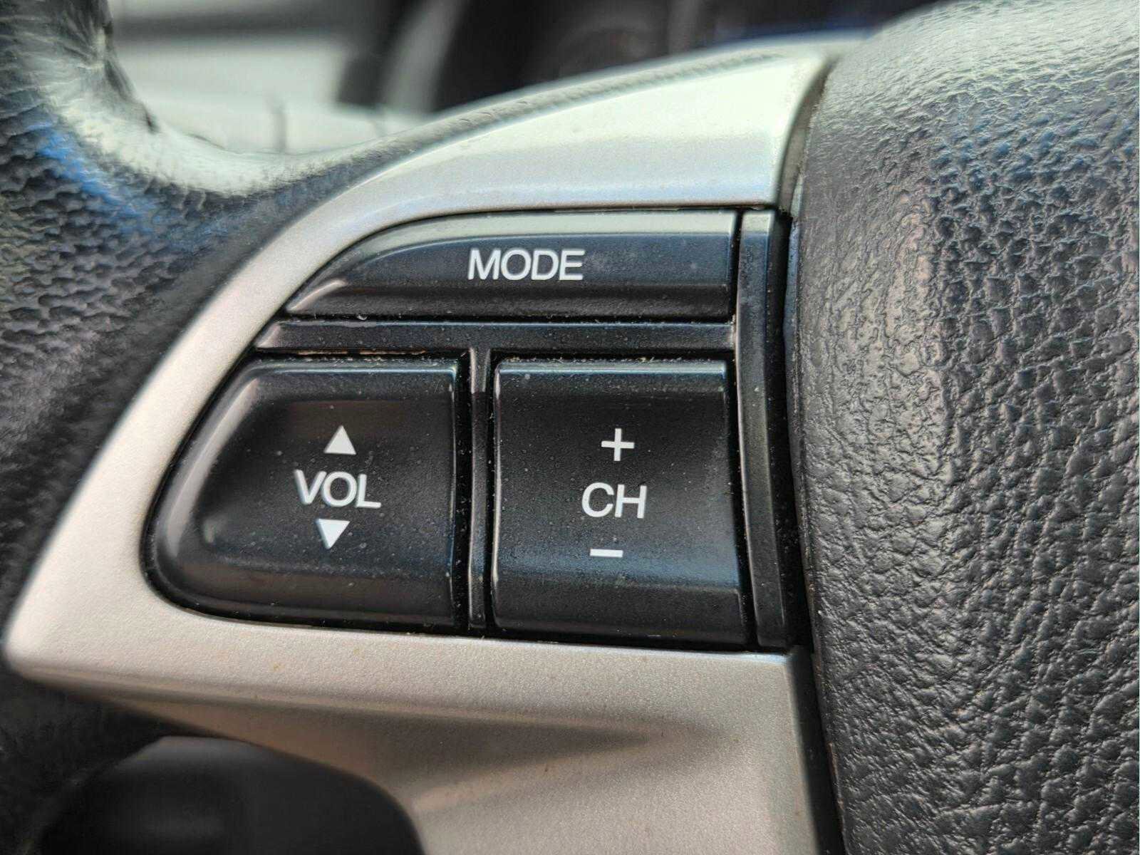 Used 2010 Honda Crosstour EX-L image 30