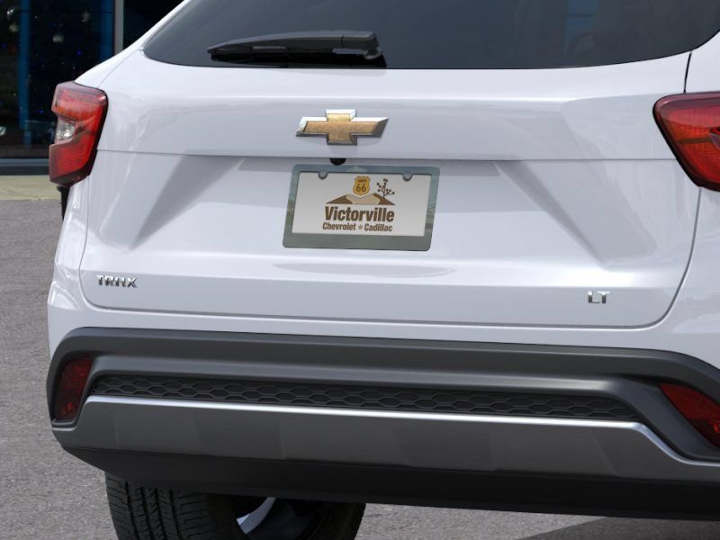 New 2026 Chevrolet Trax LT w/ LT Convenience Package FWD image 14