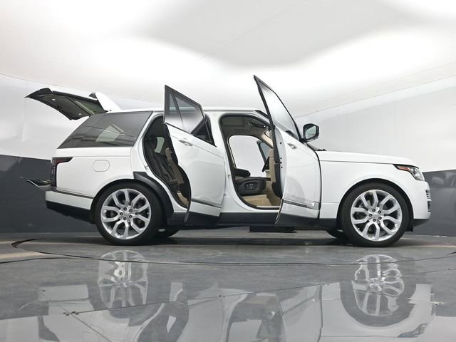 Used 2017 Land Rover Range Rover Supercharged image 7