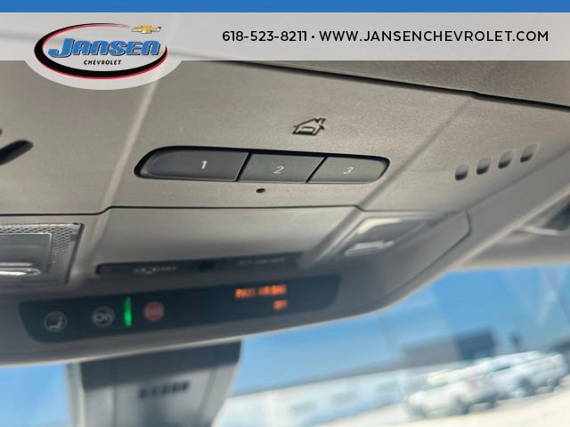Used 2019 Chevrolet Equinox LT w/ Driver Convenience Package FWD image 26