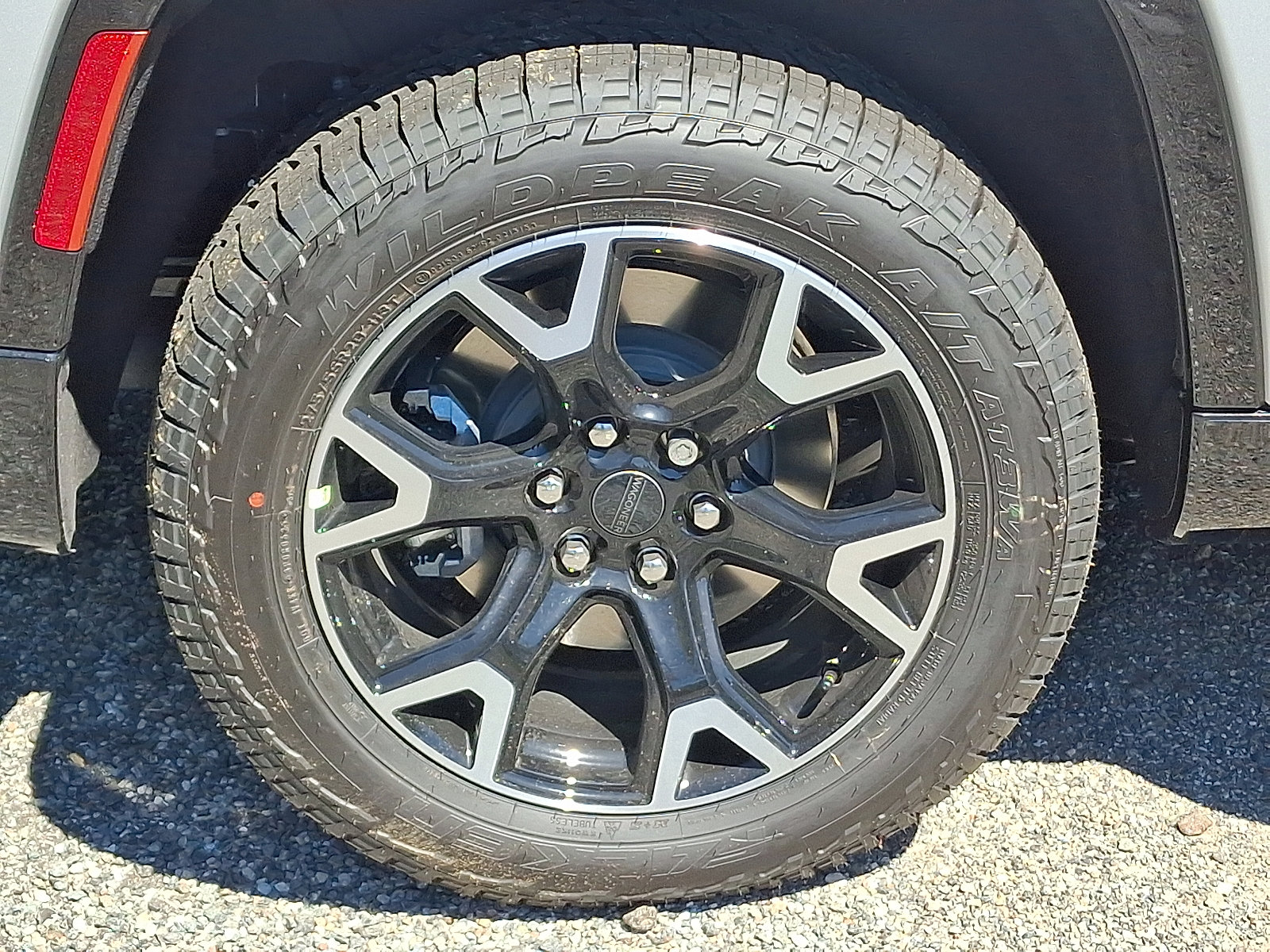 New 2025 Jeep Wagoneer Series II image 5