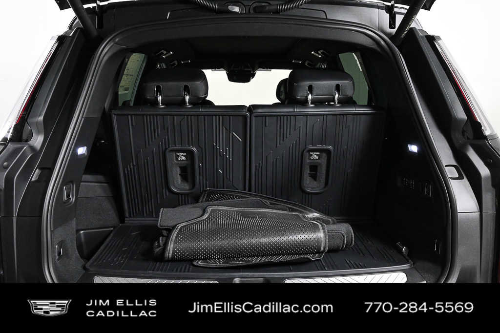 Used 2026 Cadillac Vistiq Sport w/ LPO, Floor Liner Package image 32
