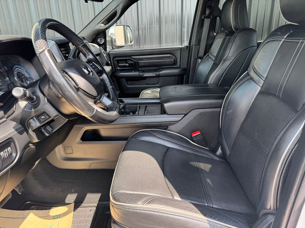 Used 2022 RAM 3500 Limited image 11