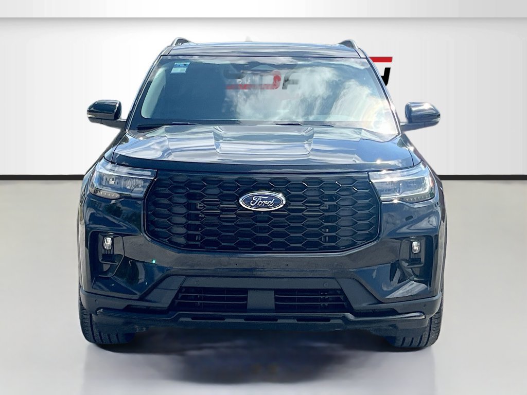 Used 2025 Ford Explorer ST w/ Sun And Sound Package AWD/4WD image 2
