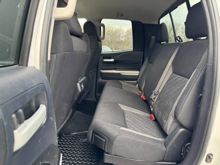 Used 2016 Toyota Tundra SR5 AWD/4WD image 17