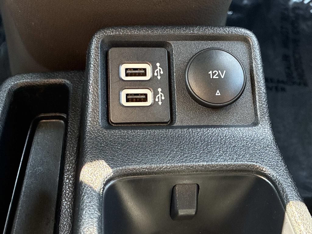 Used 2021 Ford Transit Connect XLT FWD image 37