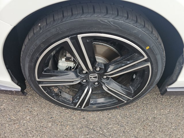 Used 2023 Honda Accord Sport image 17