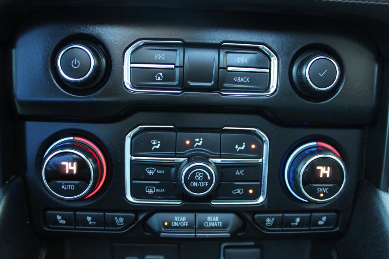 Used 2021 Chevrolet Tahoe High Country w/ Premium Package image 28
