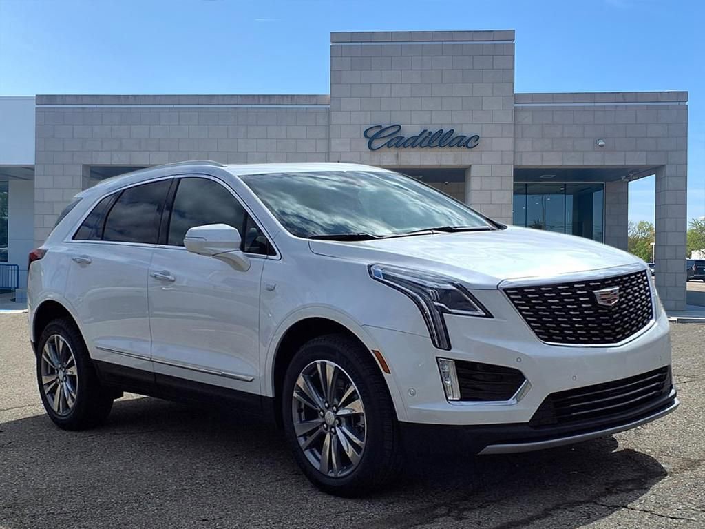 New 2026 Cadillac XT5 Premium Luxury w/ LPO, Floor Liner Package AWD/4WD image 3