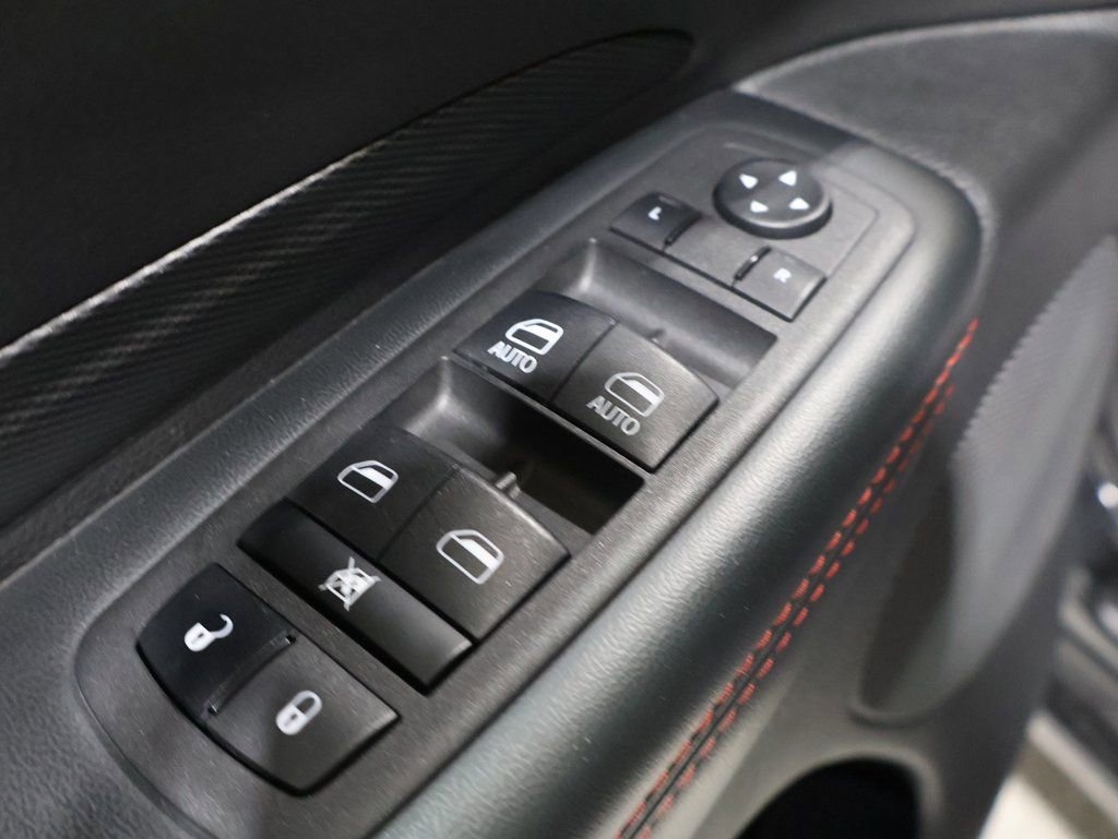 Used 2023 Dodge Durango GT image 13