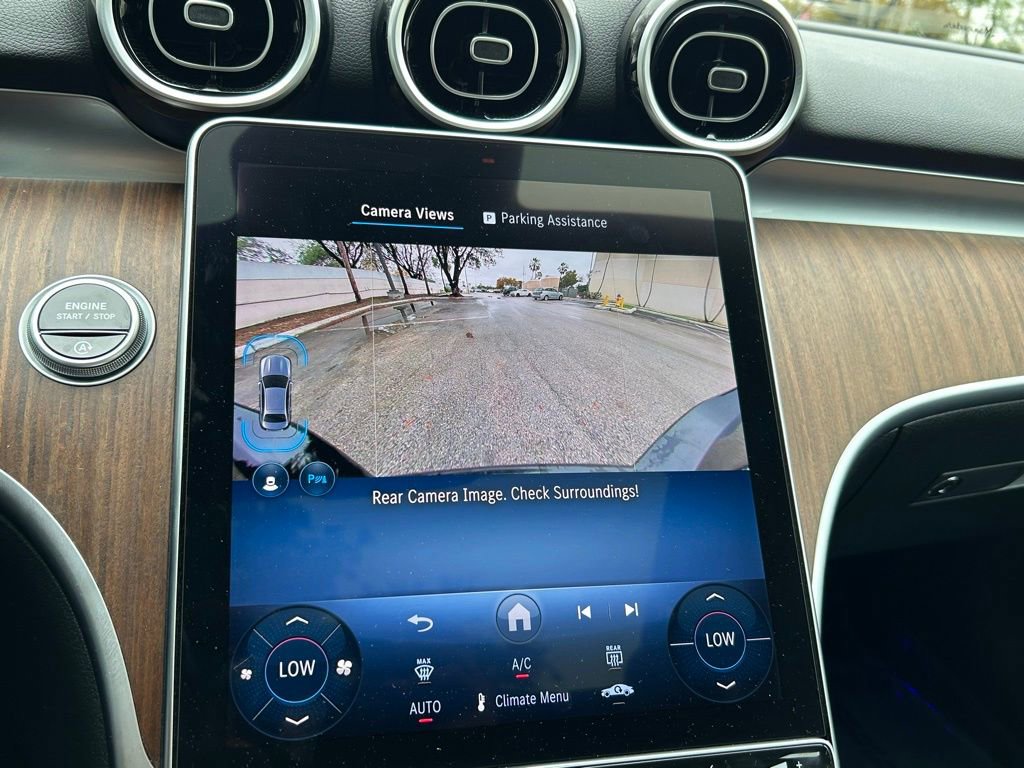 Used 2025 Mercedes-Benz C 300 4MATIC Sedan image 27