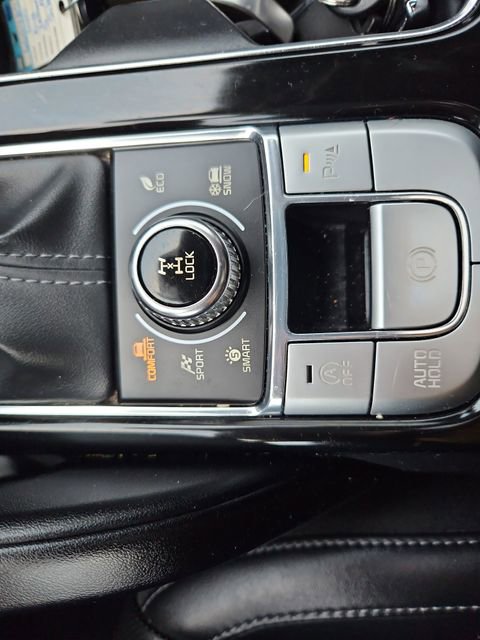 Used 2025 Kia Telluride S image 35