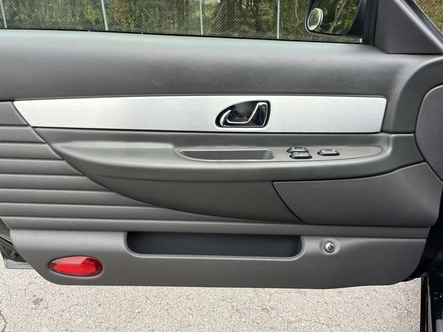 Used 2002 Ford Thunderbird image 14