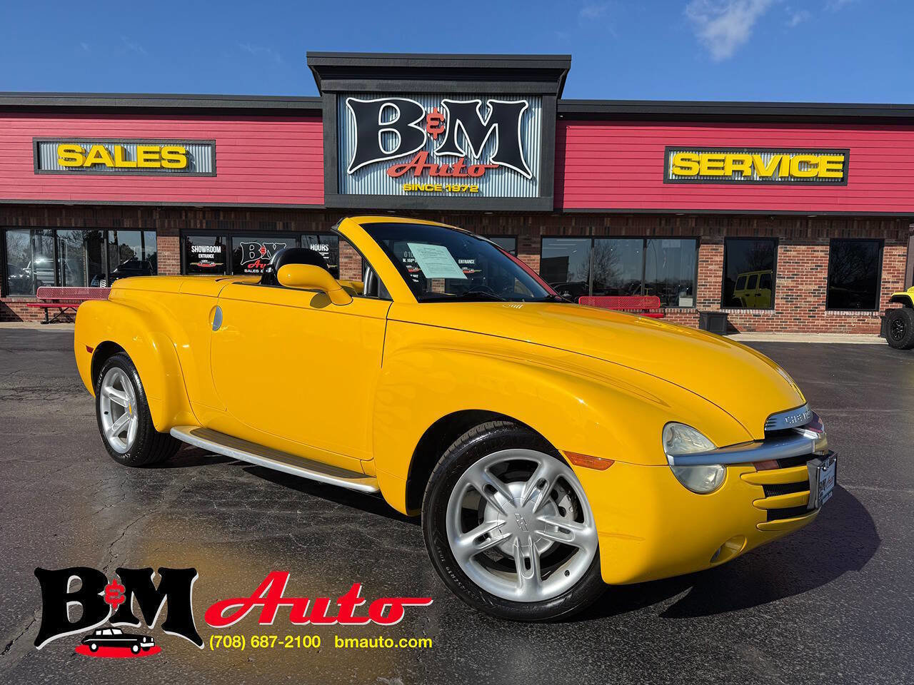 Used 2003 Chevrolet SSR LS 2dr Regular Cab Convertible w/ Preferred Equipment Group image 1
