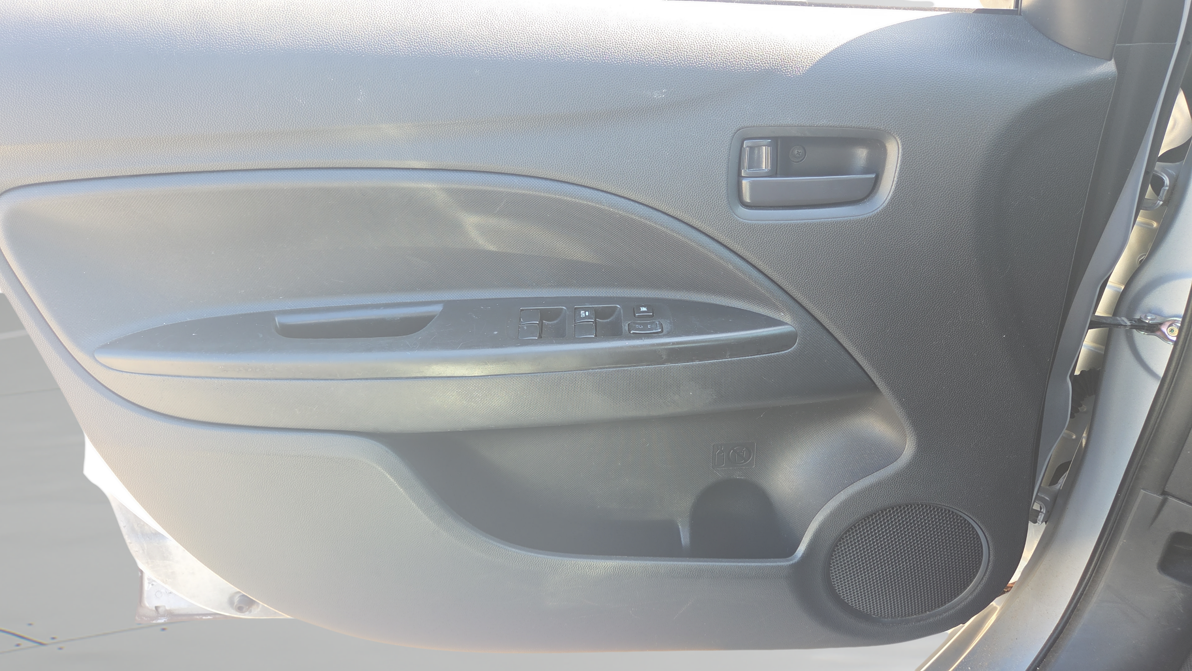 Used 2021 Mitsubishi Mirage ES FWD image 32