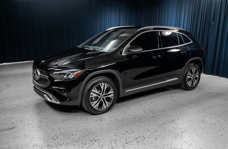 New 2025 Mercedes-Benz GLA 250