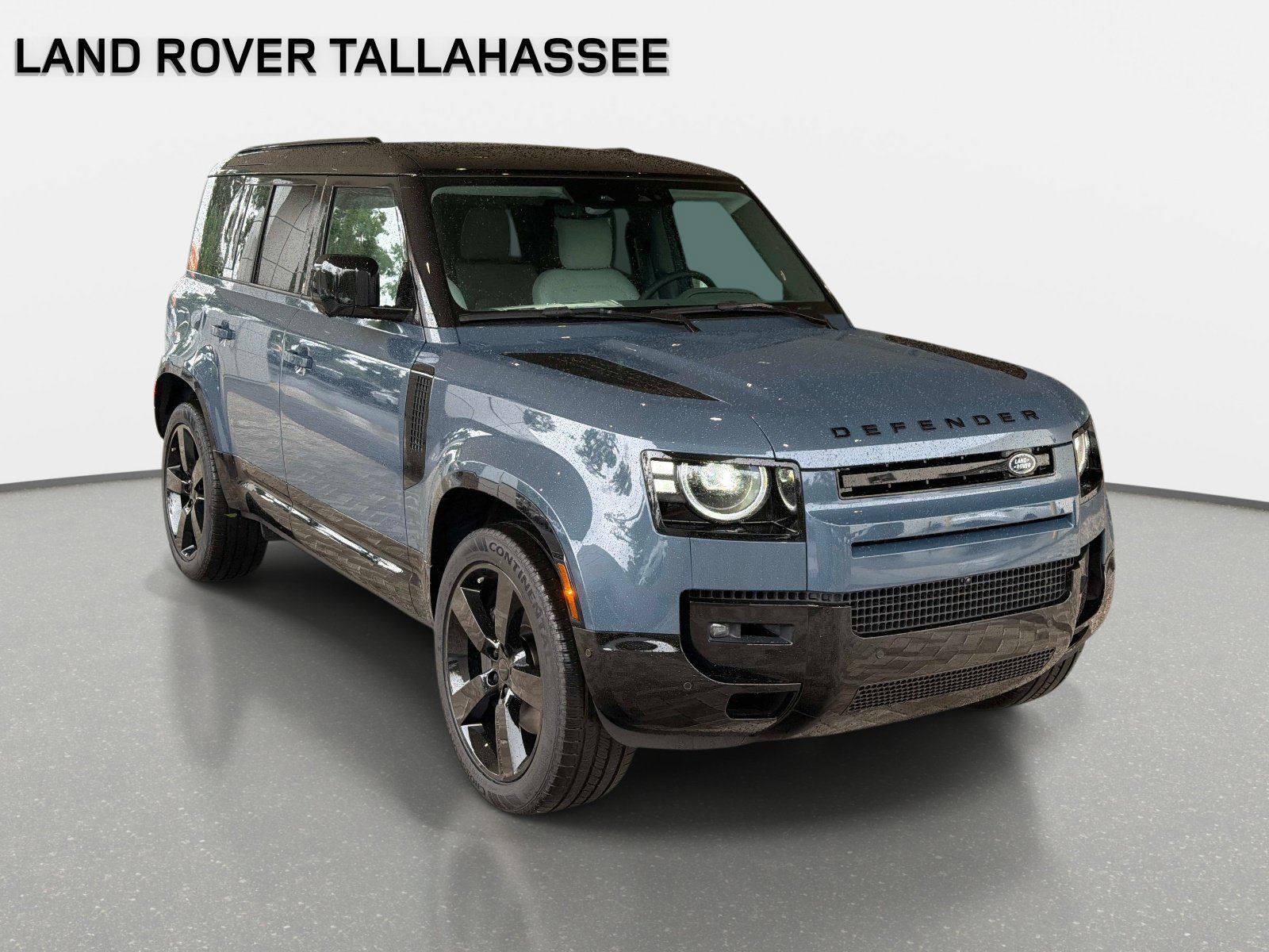 New 2026 Land Rover Defender 110 X-Dynamic SE AWD/4WD image 3