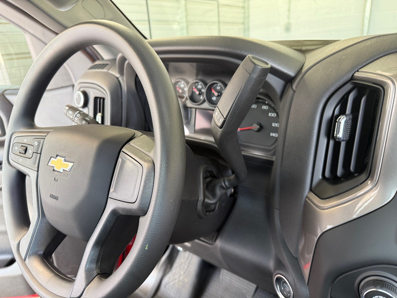 New 2026 Chevrolet Silverado 1500 W/T w/ WT Value Package AWD/4WD image 17