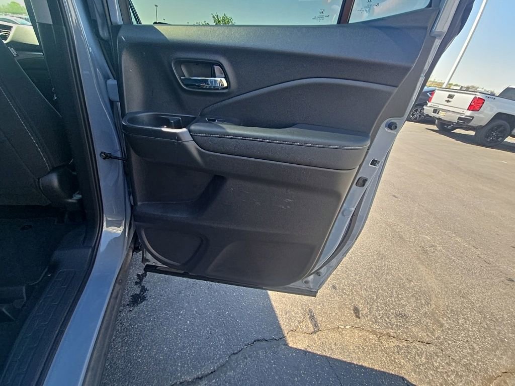 Certified 2023 Honda Ridgeline Sport image 29