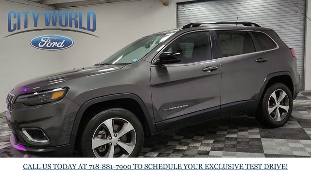 Used 2022 Jeep Cherokee Limited AWD/4WD image 5