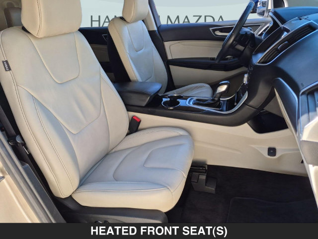 Used 2018 Ford Edge Titanium w/ Technology Package AWD/4WD image 32