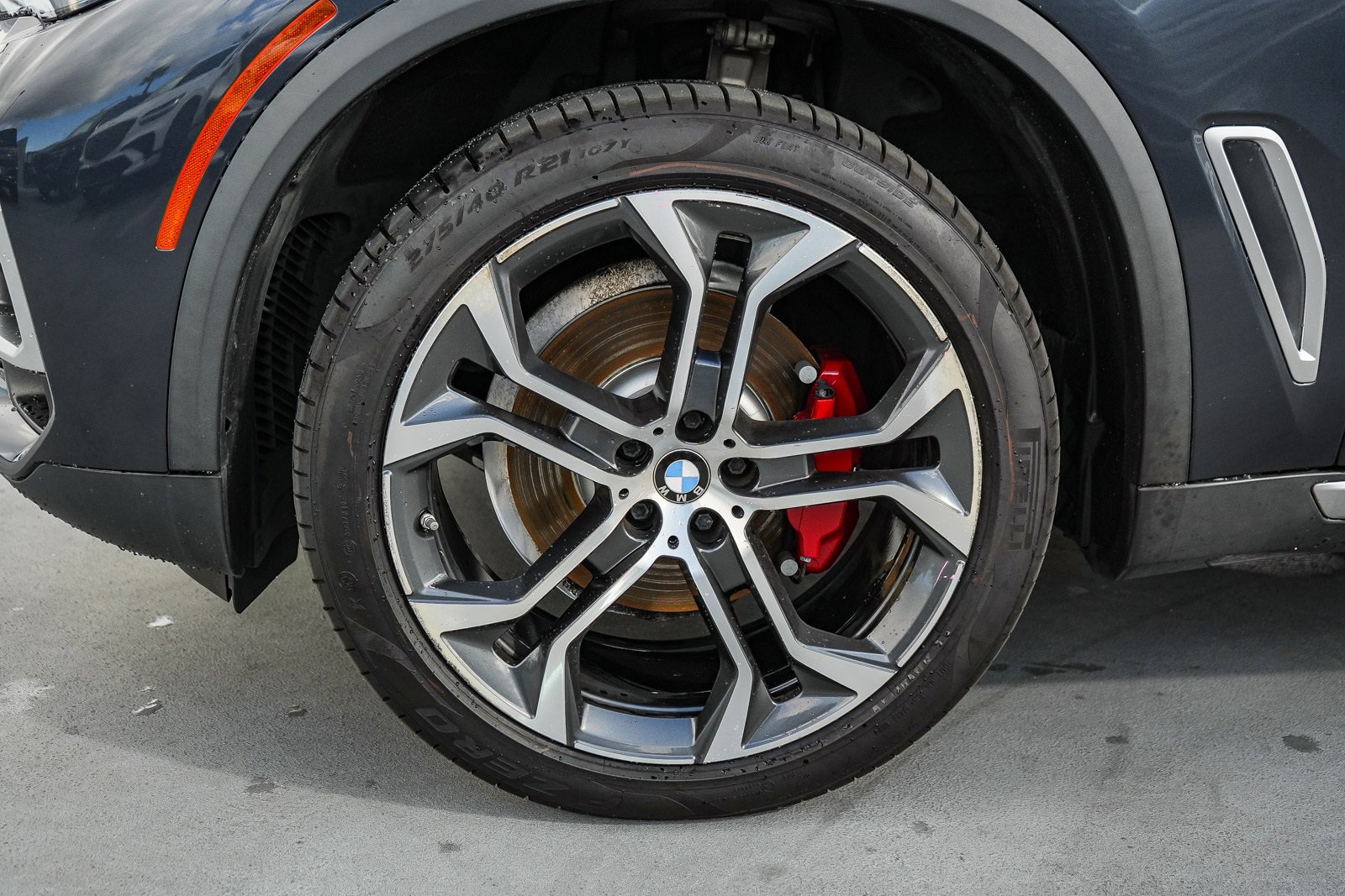 Used 2020 BMW X5 xDrive40i w/ Premium Package image 11