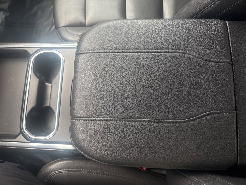 Used 2024 Chevrolet Silverado 2500 LT w/ Midnight Edition image 27