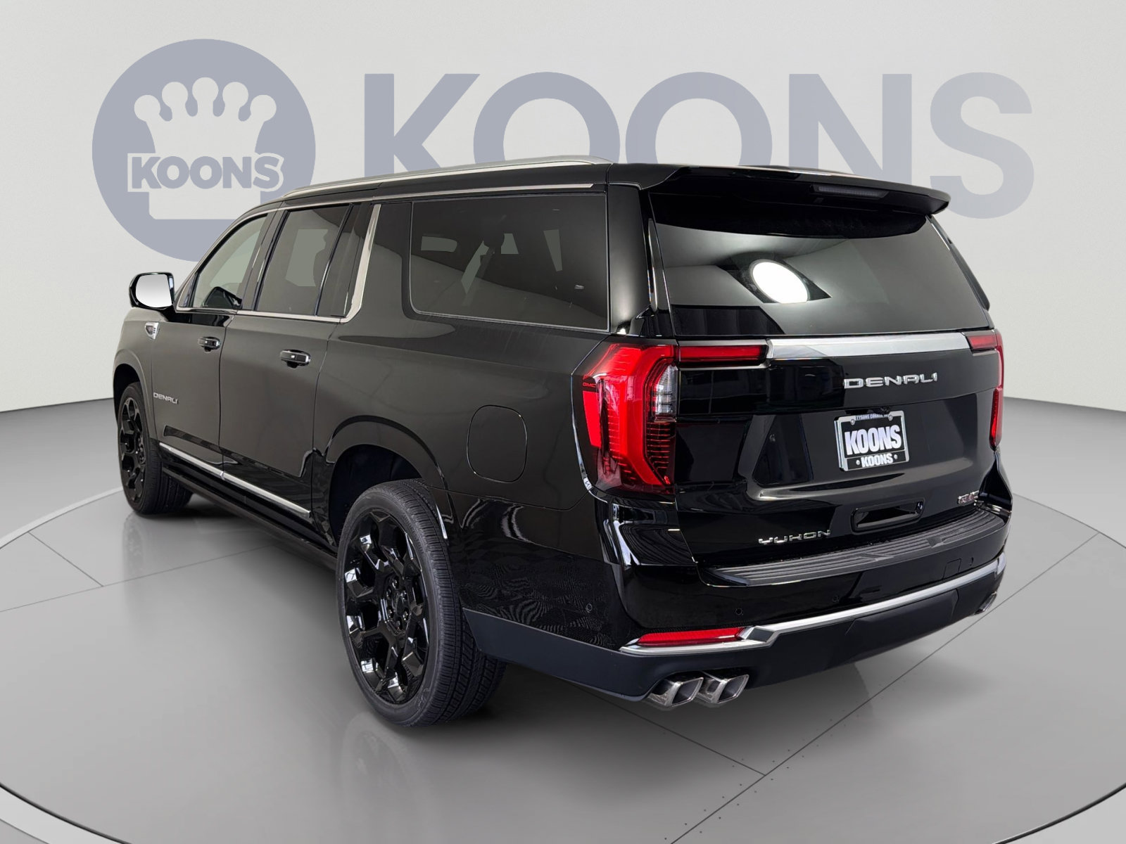 New 2027 GMC Yukon XL Denali w/ Sun & Power Step Package AWD/4WD image 4