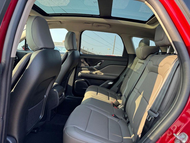 New 2025 Lincoln Corsair Grand Touring image 10