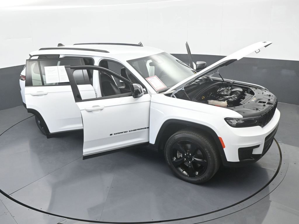 Used 2023 Jeep Grand Cherokee L Laredo RWD image 74