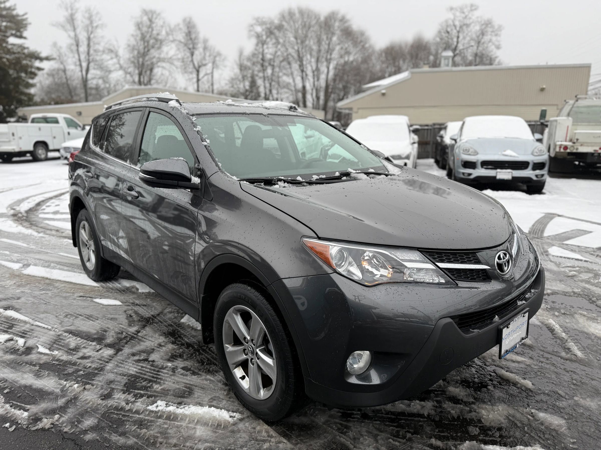 Used 2015 Toyota RAV4 XLE image 4