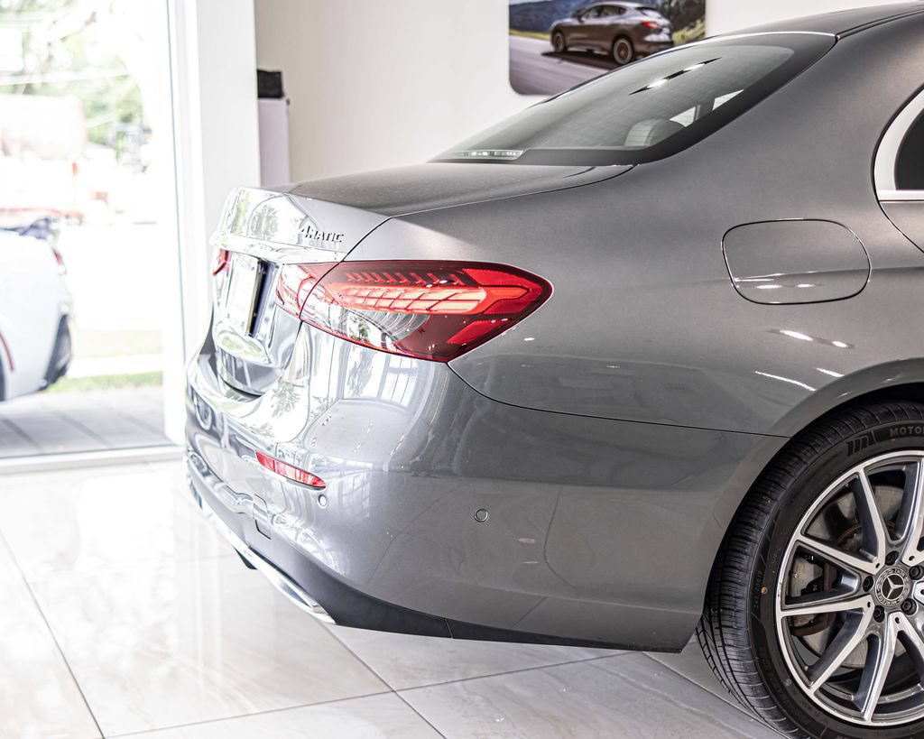 Used 2023 Mercedes-Benz E 450 4MATIC Sedan image 12