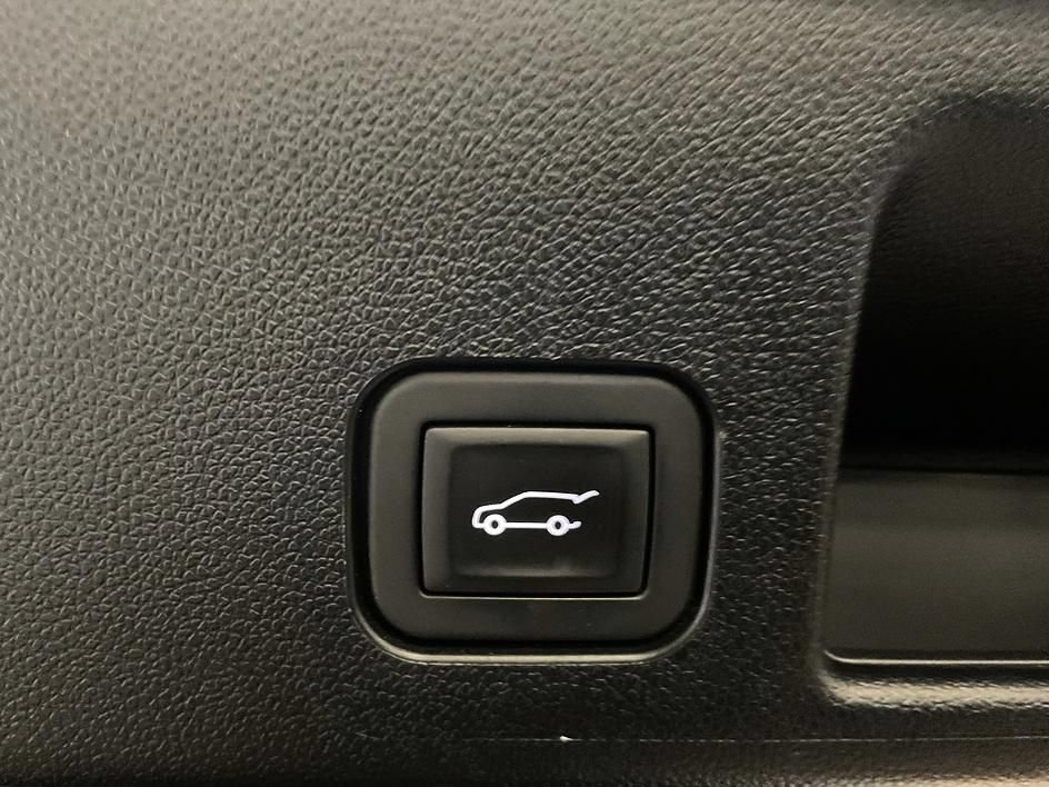 Used 2024 Chevrolet Equinox EV LT FWD image 15
