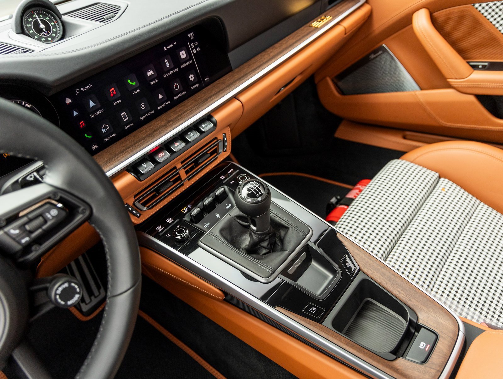 Certified 2023 Porsche 911 Sport Classic image 38