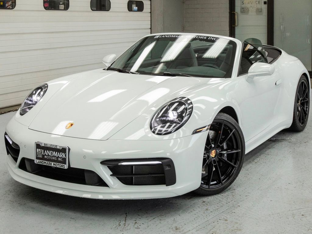 Used 2023 Porsche 911 Carrera S image 11