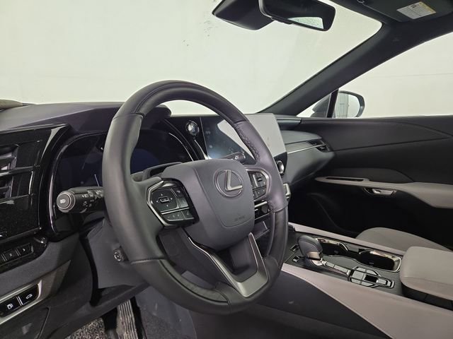Used 2025 Lexus RX 350 AWD image 14