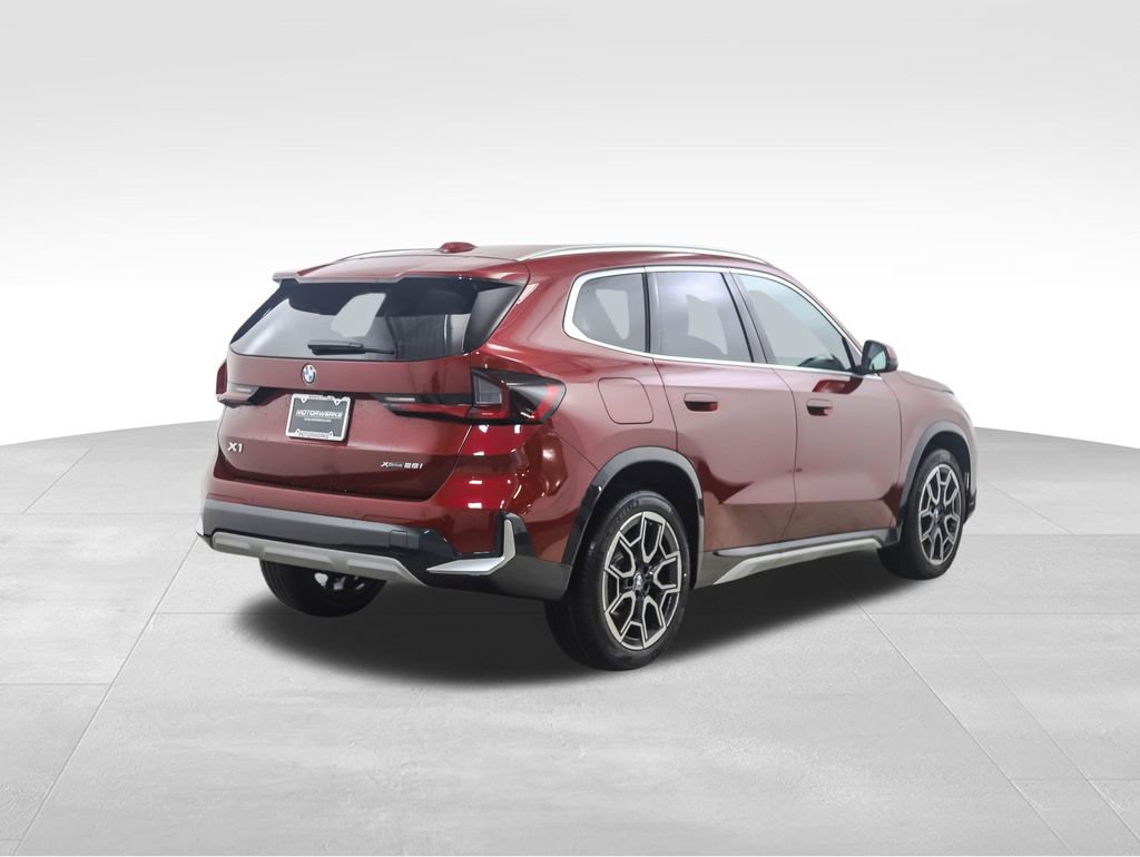 New 2026 BMW X1 xDrive28i w/ Technology Package image 5