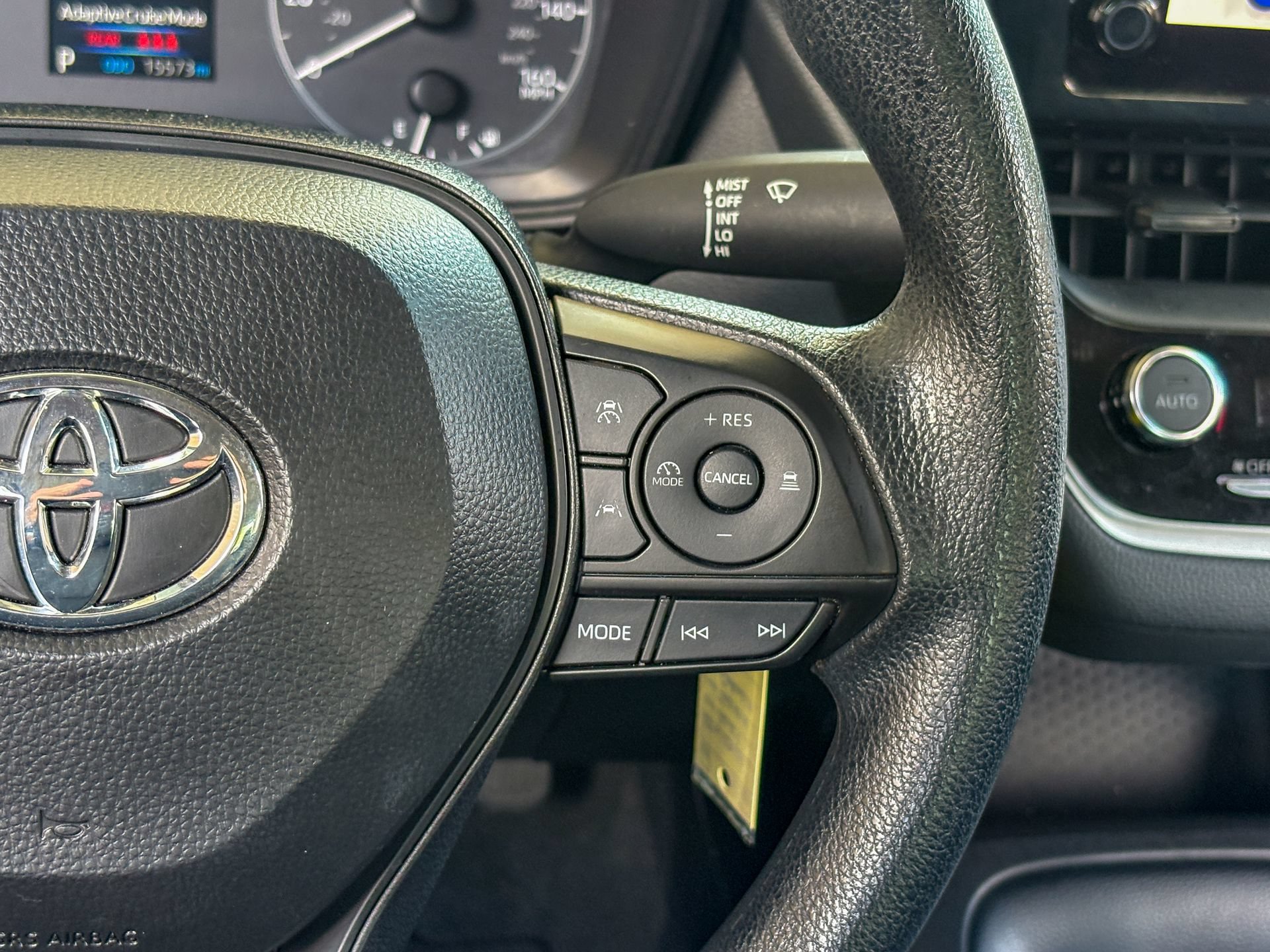Used 2024 Toyota Corolla LE FWD image 29