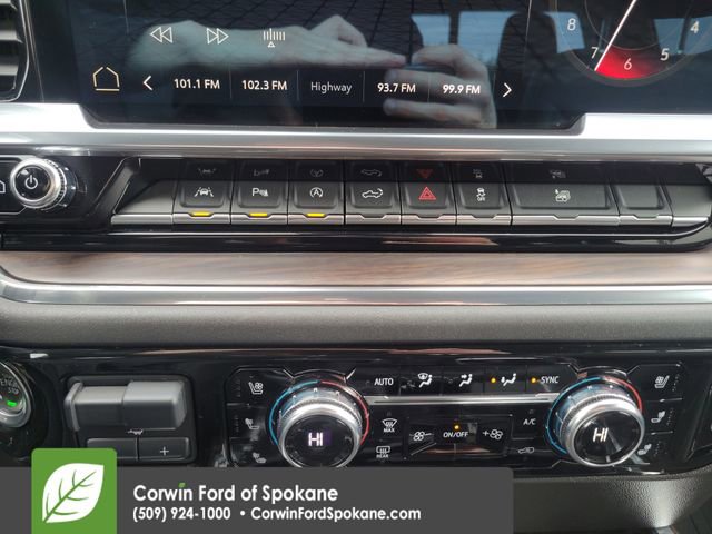 Used 2023 GMC Sierra 1500 SLT w/ SLT Premium Plus Package image 31