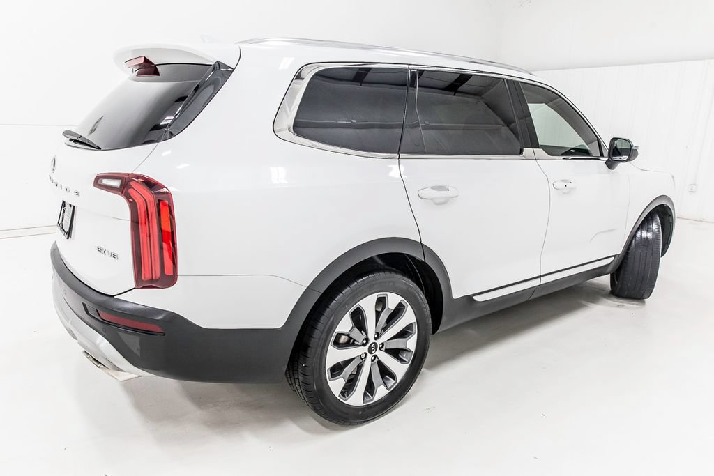 Used 2020 Kia Telluride EX w/ EX Premium Package FWD image 7