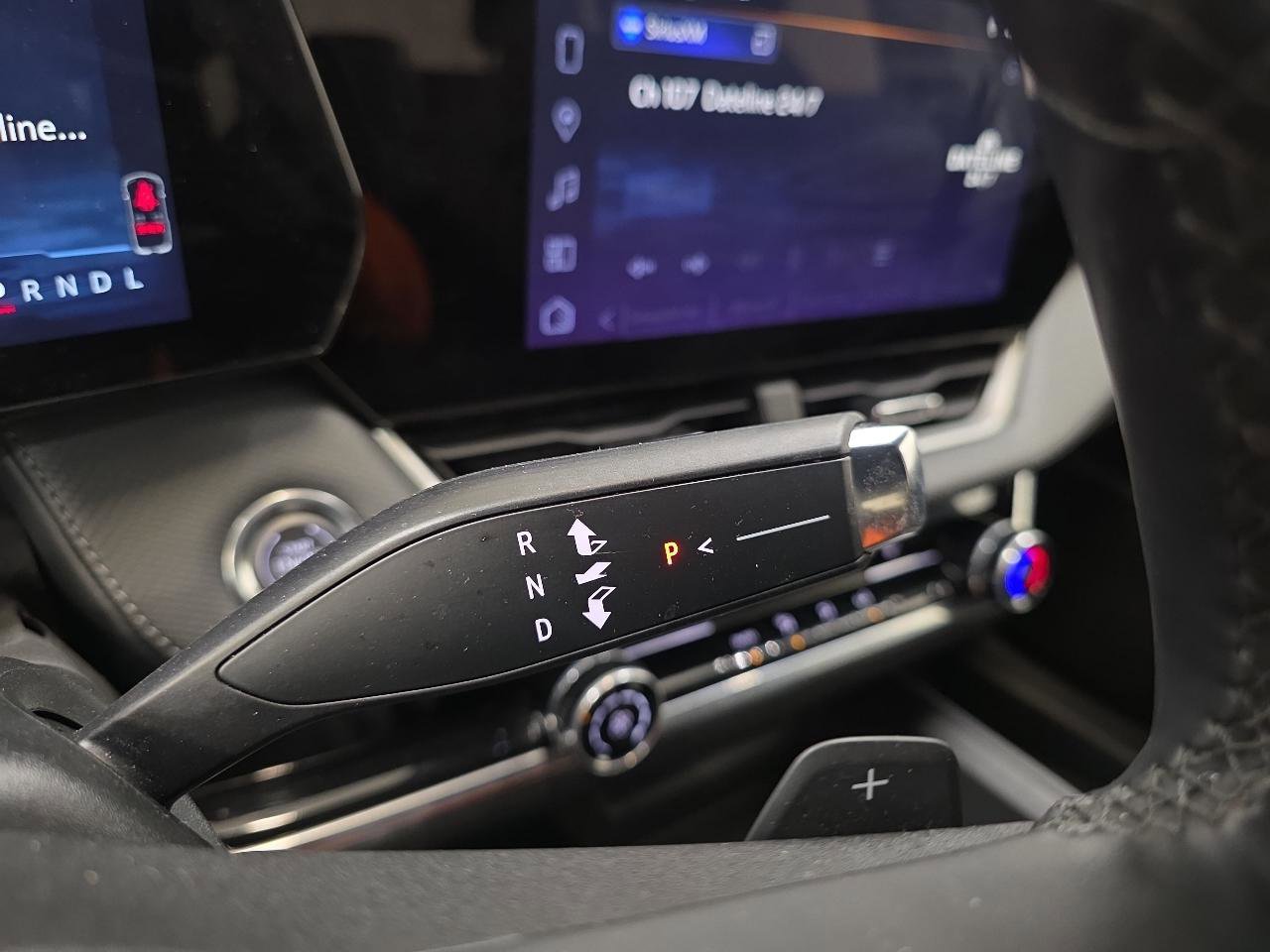 Used 2025 Chevrolet Equinox LT image 58