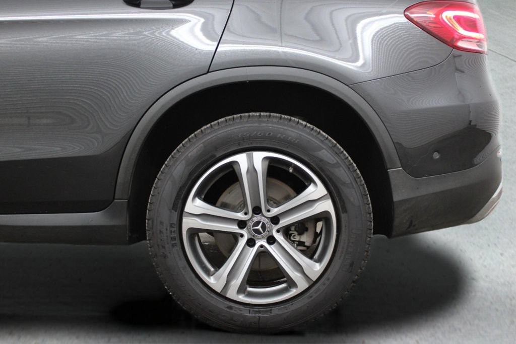 Used 2022 Mercedes-Benz GLC 300 image 8
