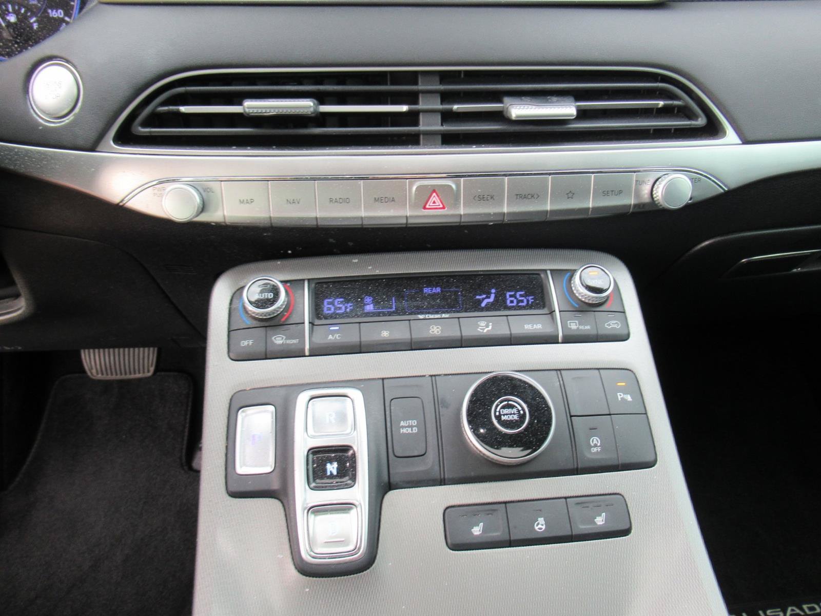 Used 2022 Hyundai Palisade SEL w/ 8P Bench Seat Package FWD image 26