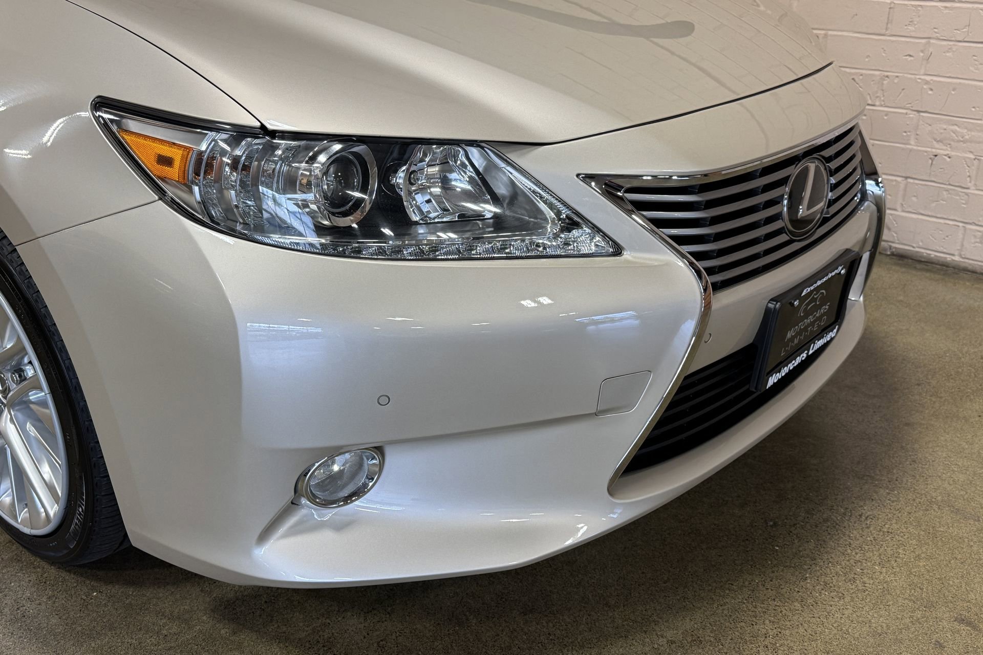 Used 2013 Lexus ES 350 image 10