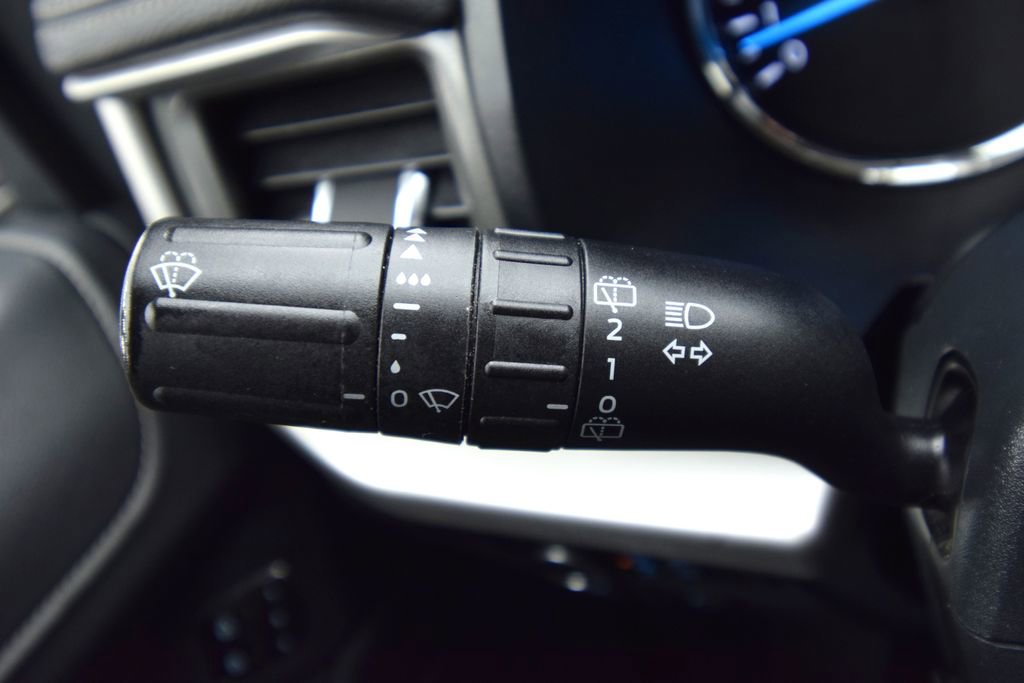 Used 2023 Ford Expedition Max XLT AWD/4WD image 38