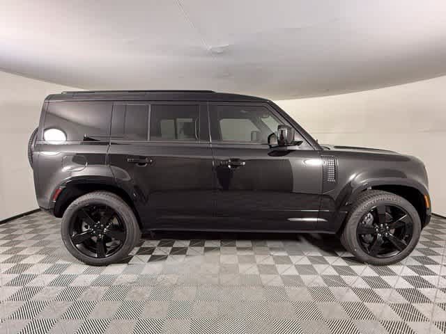 New 2026 Land Rover Defender 110 X-Dynamic SE AWD/4WD image 8