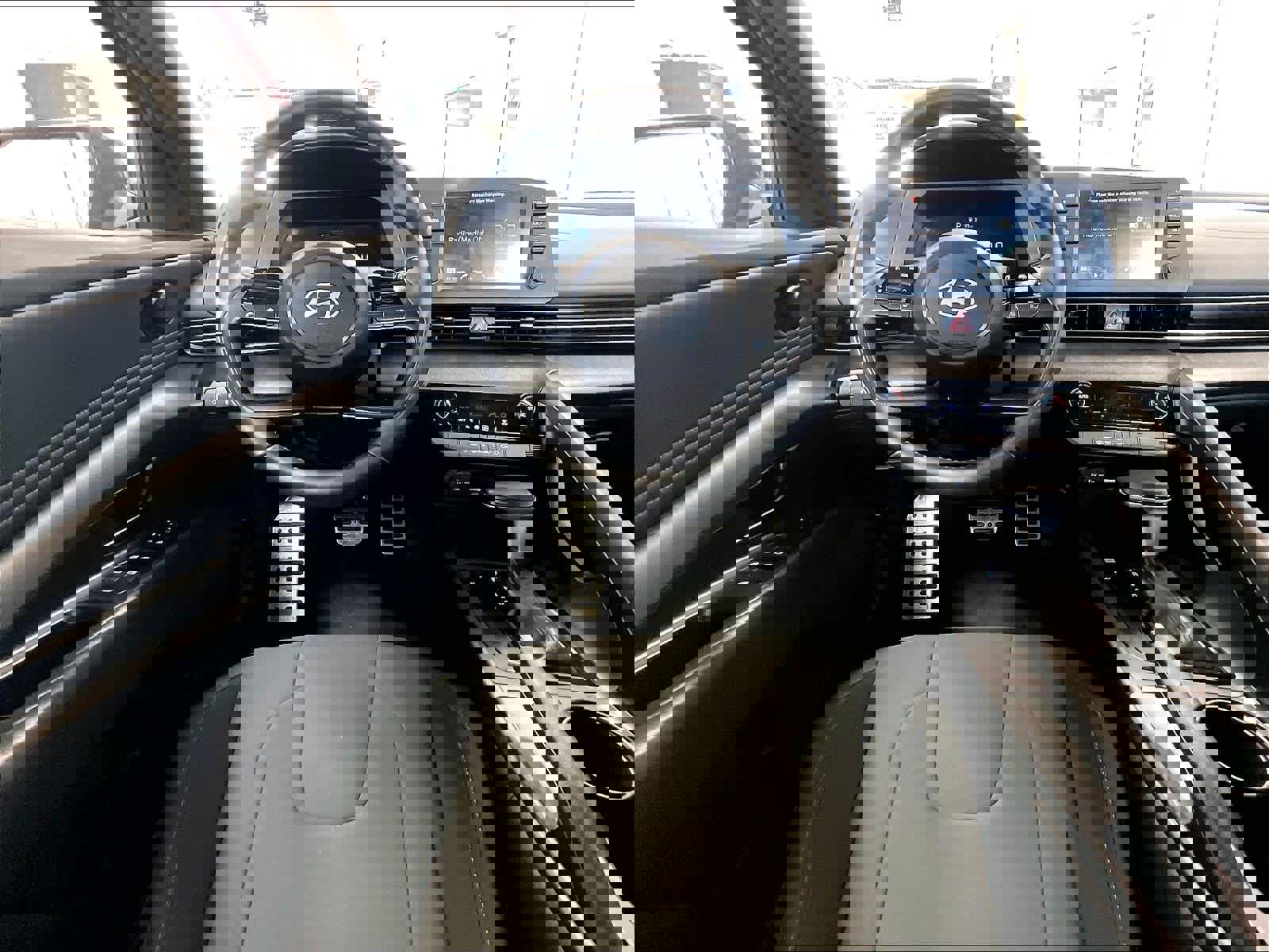 Certified 2025 Hyundai Elantra Sport image 34