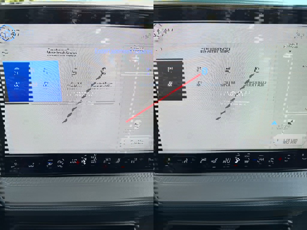 New 2025 Ford Maverick Lariat w/ Black Appearance Package image 25